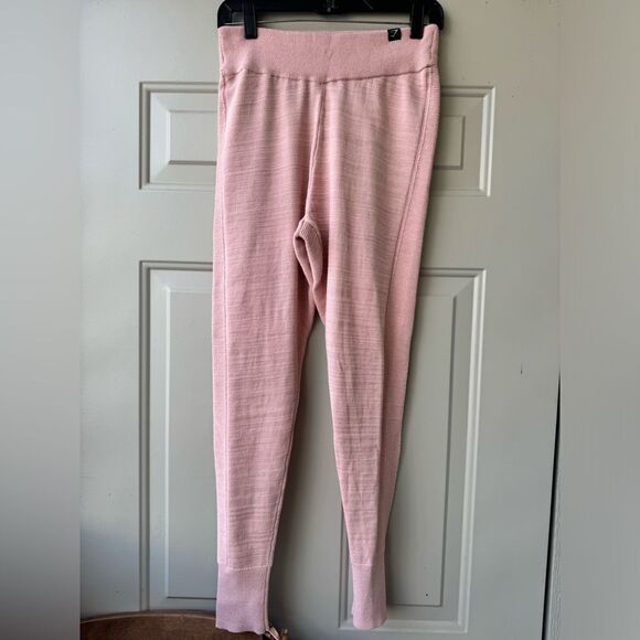 Gymshark Time Out Knot Jogger Blush
Nude Size Medium - Picture 2 of 12